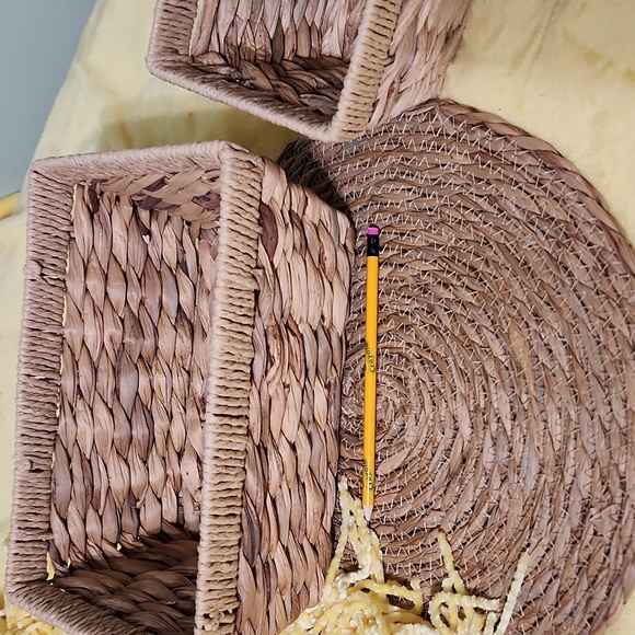 Wicker baskets - Picture 6 of 9